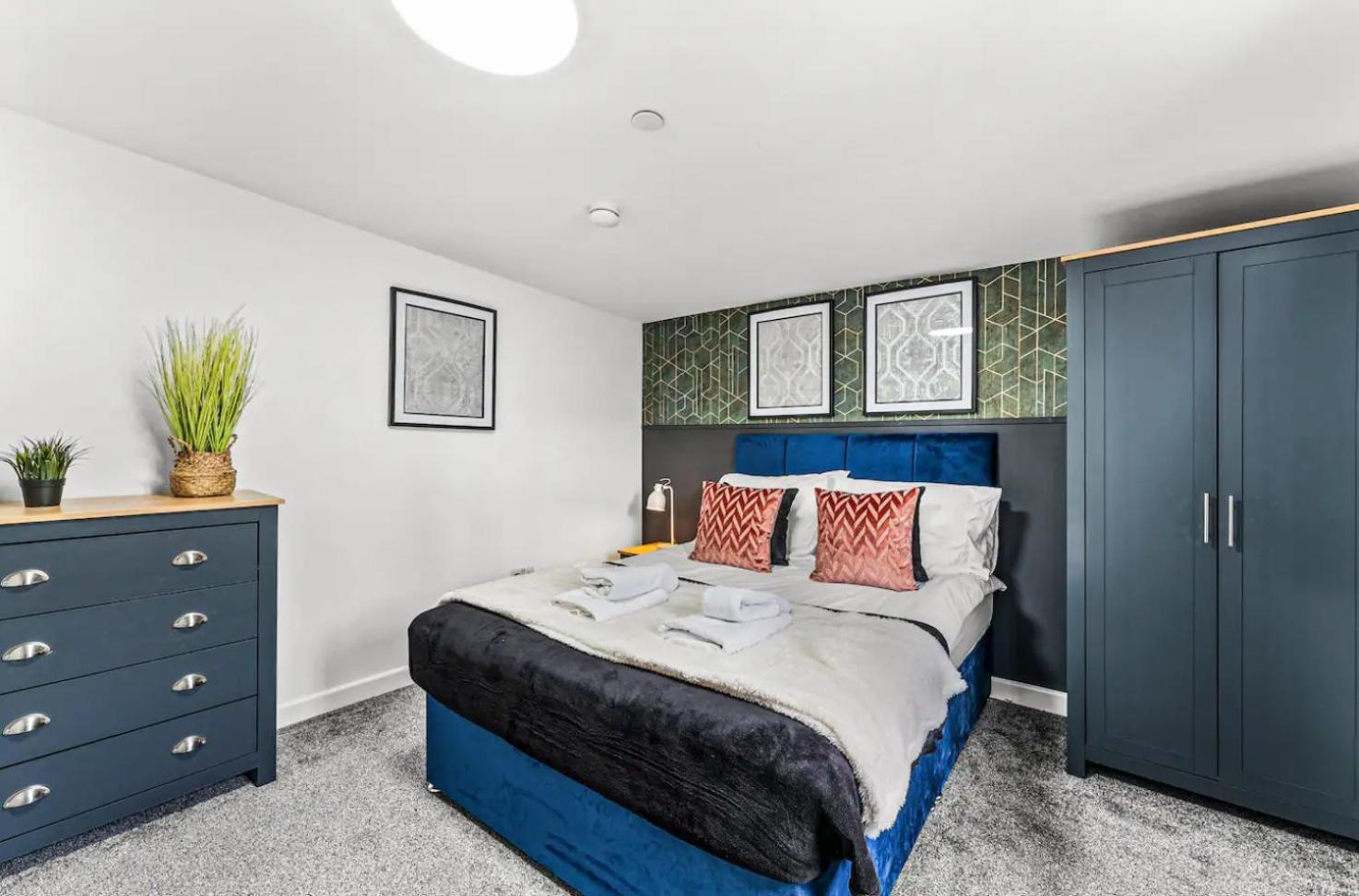 A Stylish Luxury 2 Bedroom Duplex Apartment Cardiff Esterno foto