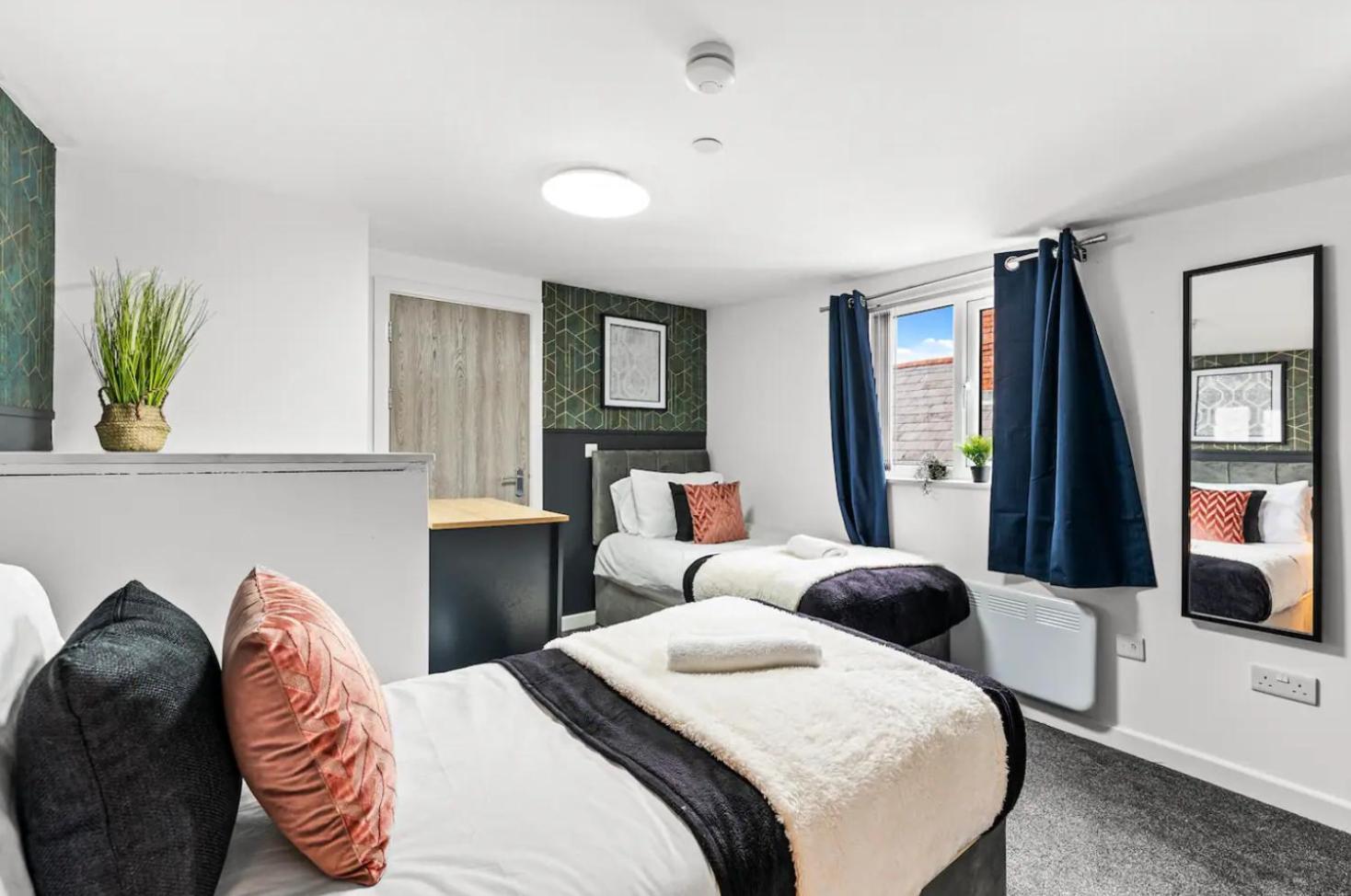 A Stylish Luxury 2 Bedroom Duplex Apartment Cardiff Esterno foto