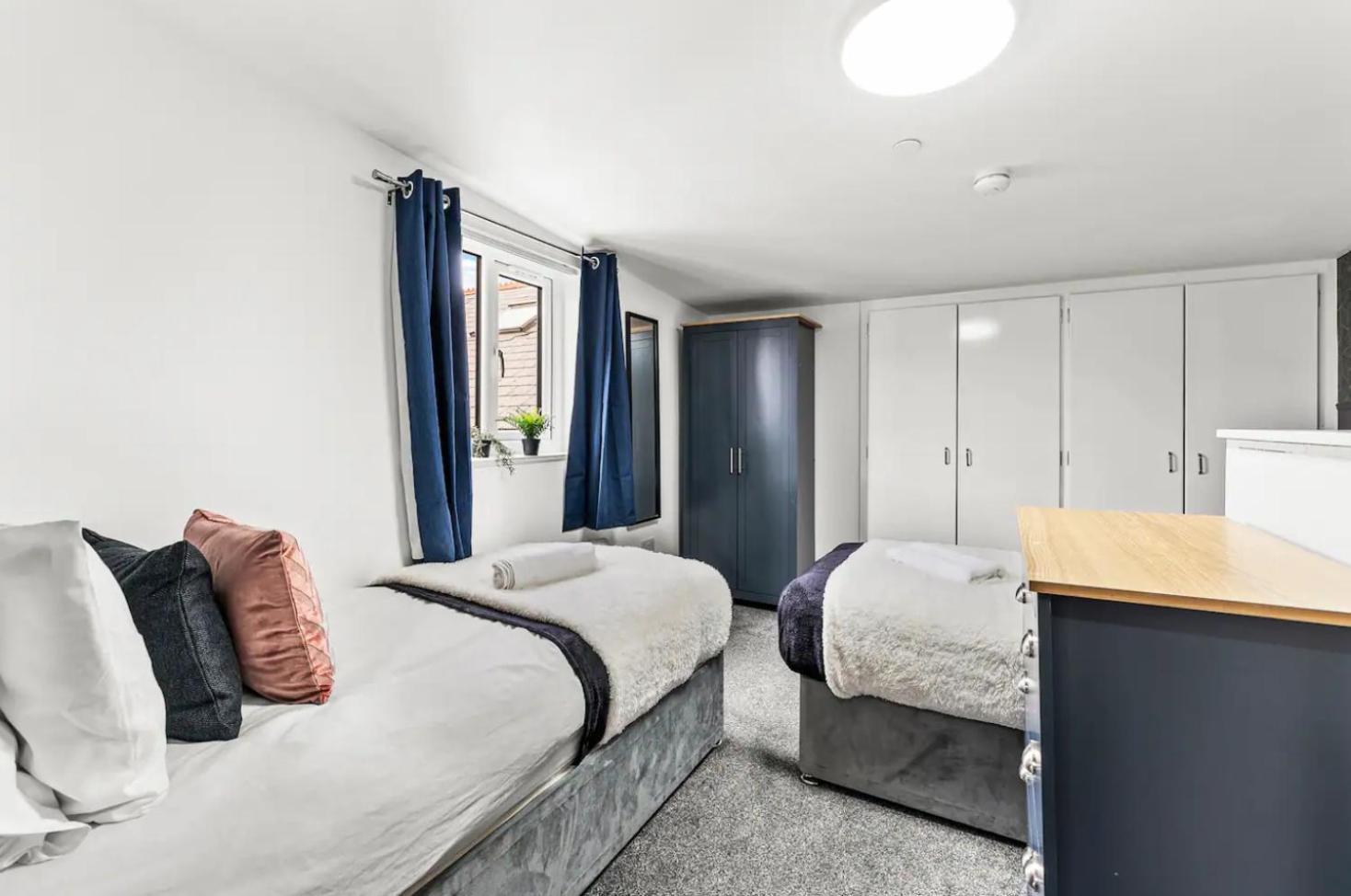 A Stylish Luxury 2 Bedroom Duplex Apartment Cardiff Esterno foto